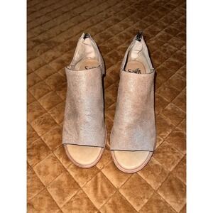 Sofft Carleigh Peep Toe Leather Booties Metallic Gold Zip Block Heel Comfort 9M